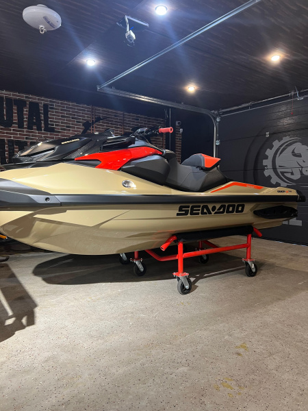 Тележка для гидроцикла универсальная